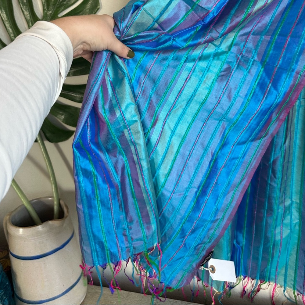 NWT Pappu Mama Blue Silk Scarf - Picture 5 of 12